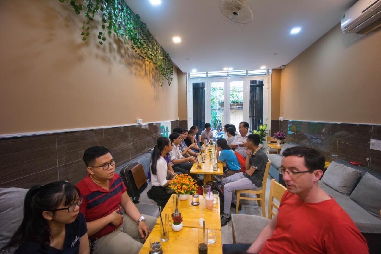 Language Exchange Hostel 1 Хошимин Екстериор снимка
