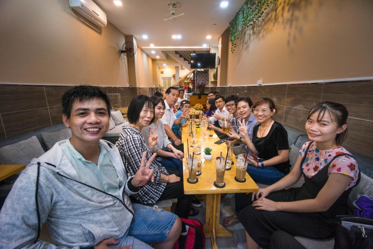 Language Exchange Hostel 1 Хошимин Екстериор снимка